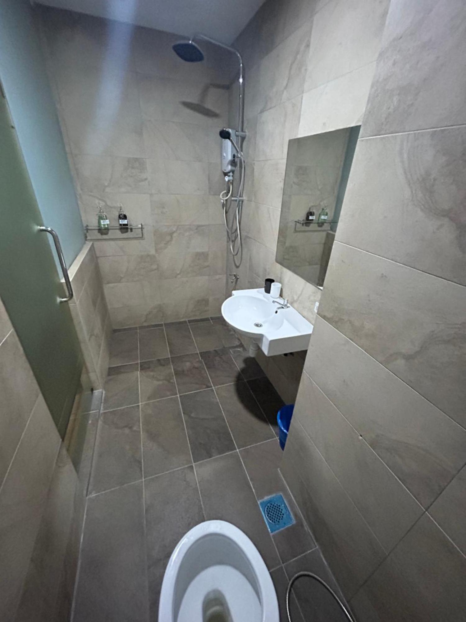 Roxy Apartment Kuching Chambre photo